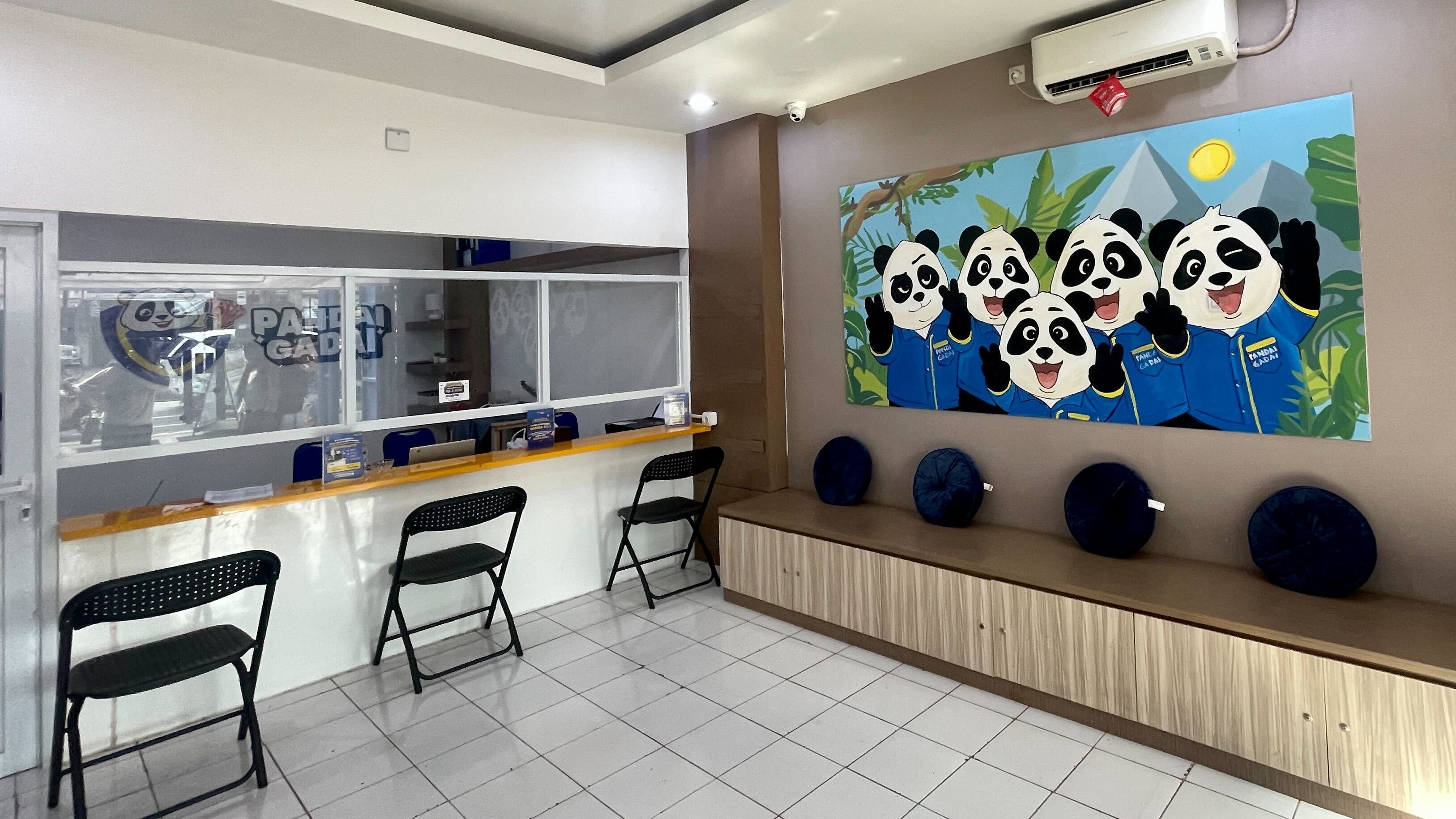 Interior cabang yang nyaman